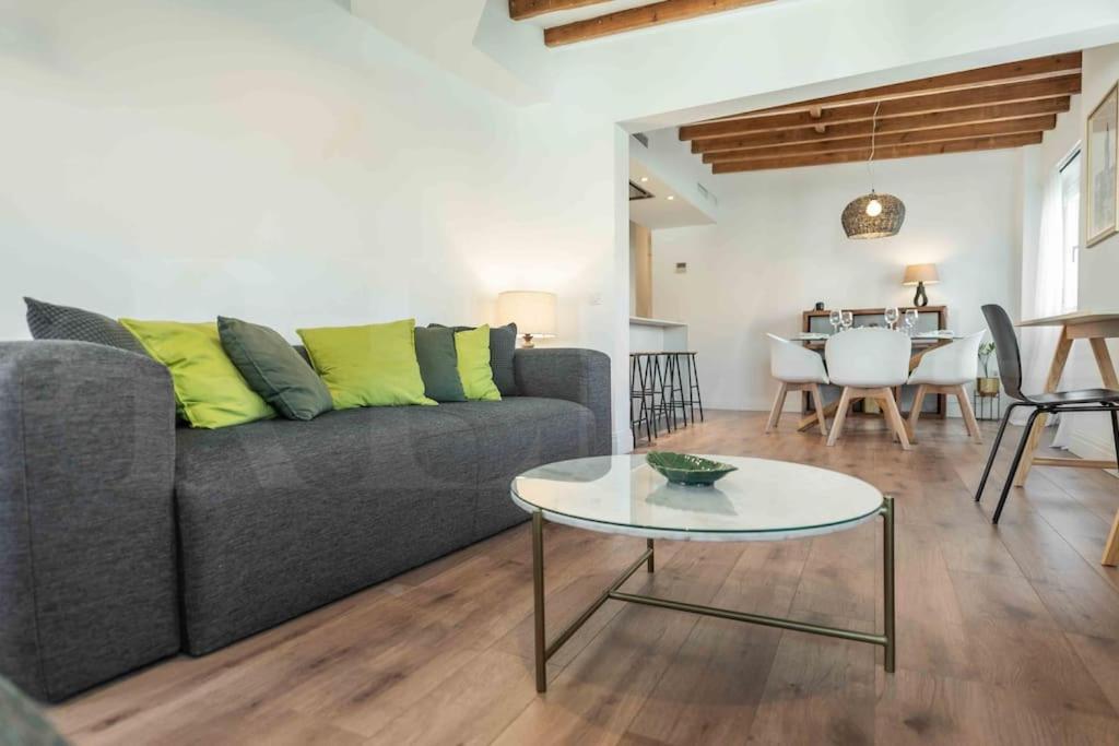 Modern Apartment Next To The Cervantes Theatre By Rems 马拉加 外观 照片